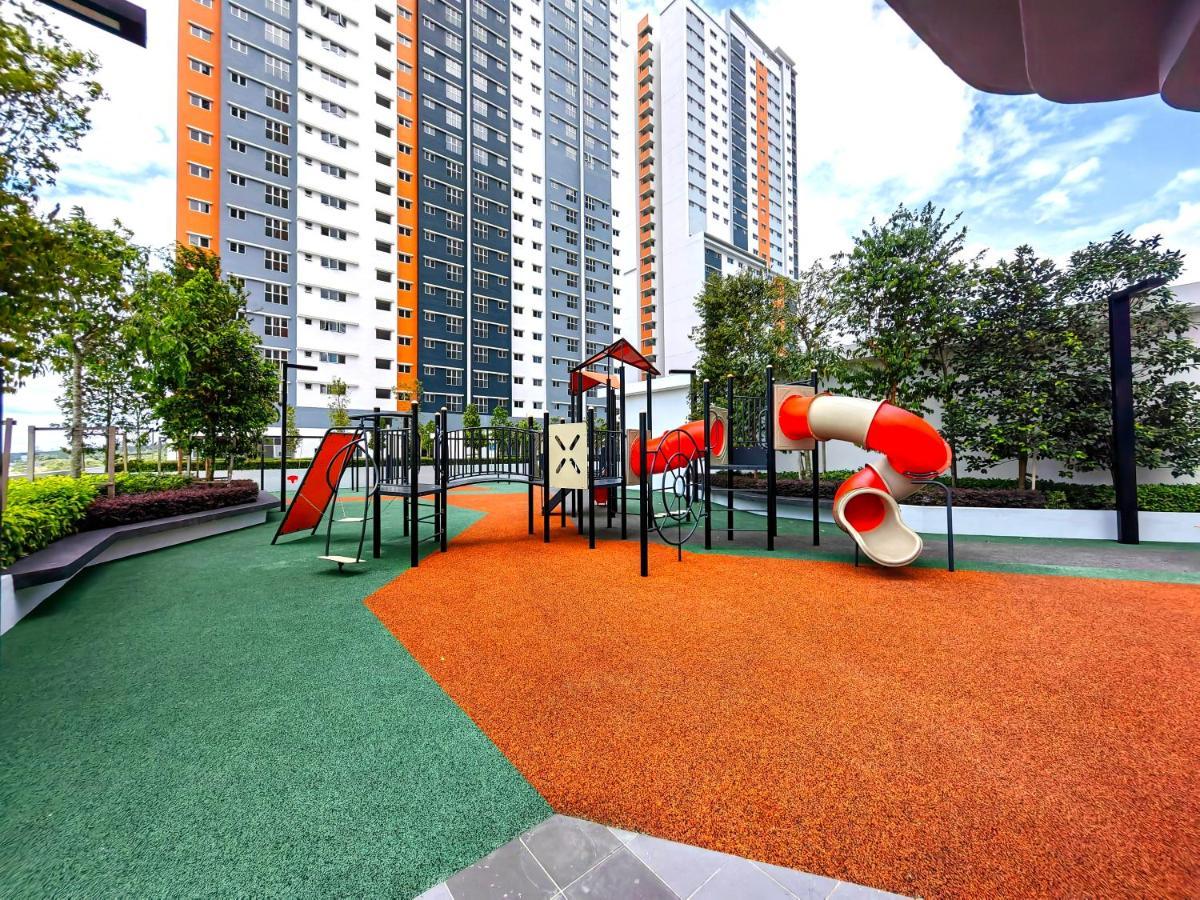 Alanis Residences Klia Kota Warisan Sepang By Dreamstay Eksteriør billede
